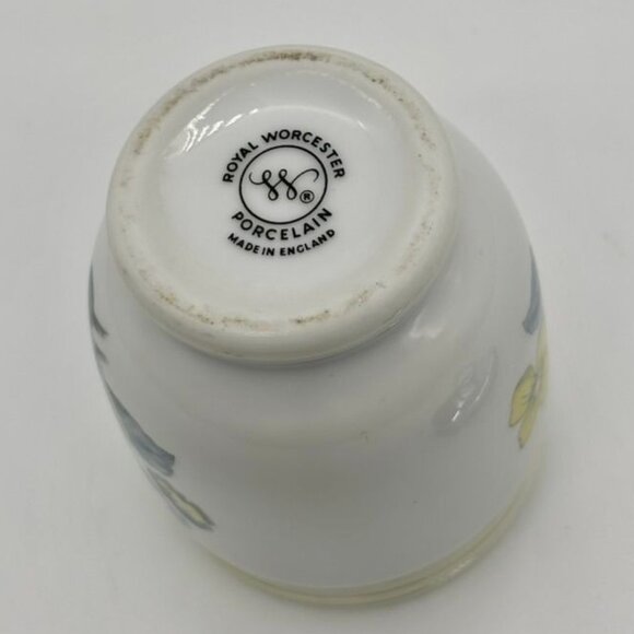 Vintage Royal Worcester Egg Coddler Single Size in the Woodland Pattern 3.5 Inch - Picture 5 of 6